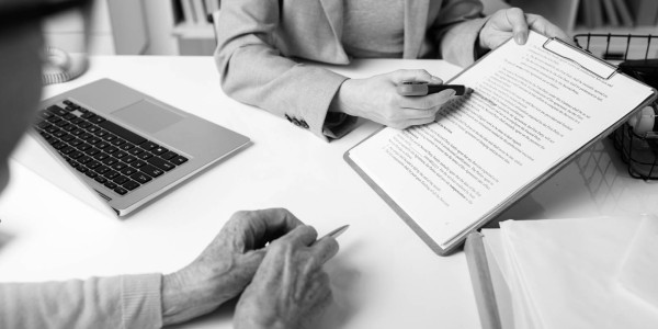Derecho Mercantil / Abogados Mercantilistas Madrid Centro · Cumplimiento de Normativas Derechos Consumidor